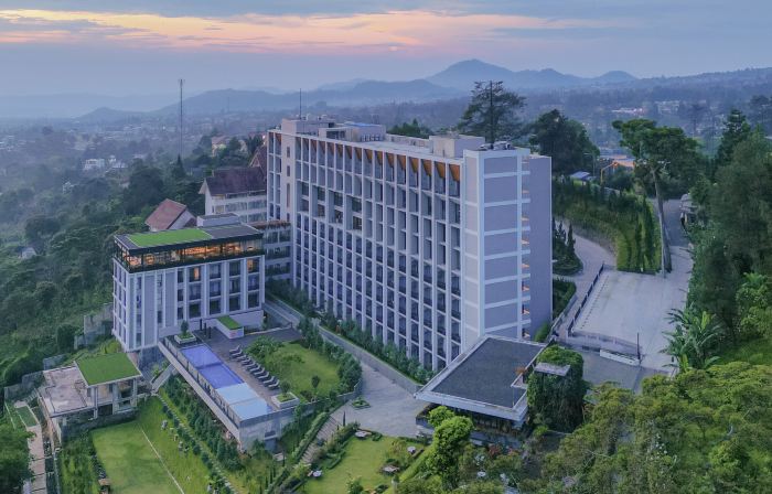 Grand Aston Puncak Hotel & Resort