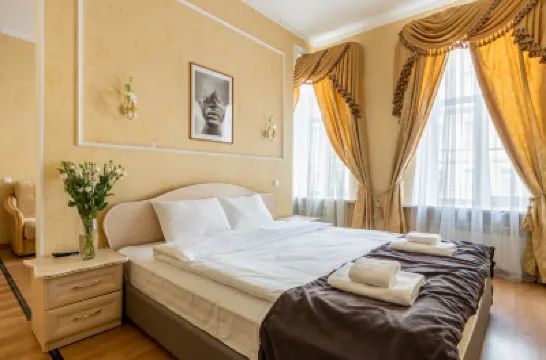 Nomera na Zhukovskogo 鄰近阿尼奇科夫橋的酒店