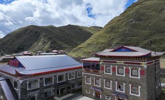 Xingying Homestay (Yuzixi Branch)