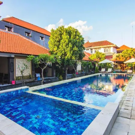 Gora Beach Inn