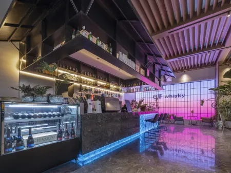 Holiday Inn Express Aksu