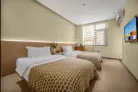 Guling Town First Sees Light Luxury Beauty