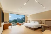 hidden hills hotel