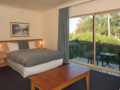 El Lago Waters Hotel Hotels in Wyong