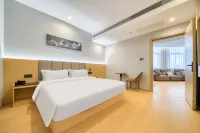 Dao County Baoli Hotel