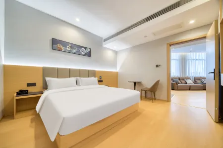 Dao County Baoli Hotel