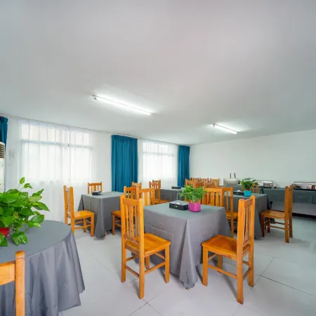 Loudi Hetai Business Hotel