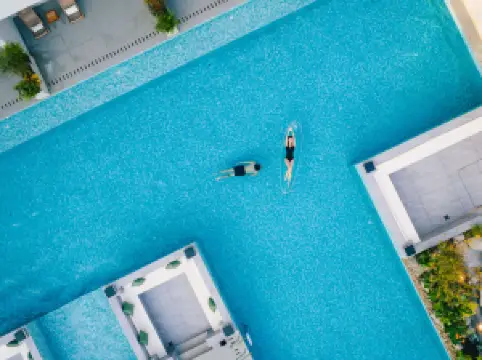 The Green Hidden Wanjia Hui Resort Hotel (Shaoxing Lu Xun's Hometown Cangqiao Zhijie Store)