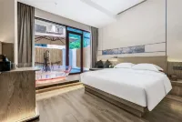 Free Bird Resort Hotel