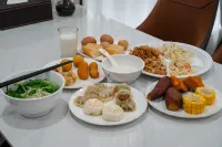 QX Chinese-style Hotel (Haining Intime City)