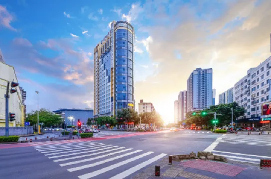 Yeste International Hotel(Nanning Chaoyang square district government )