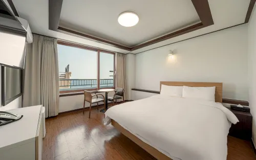 Memories Hotel