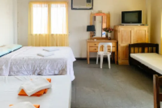 卡門陽台度假村 Narwhal Park附近的飯店