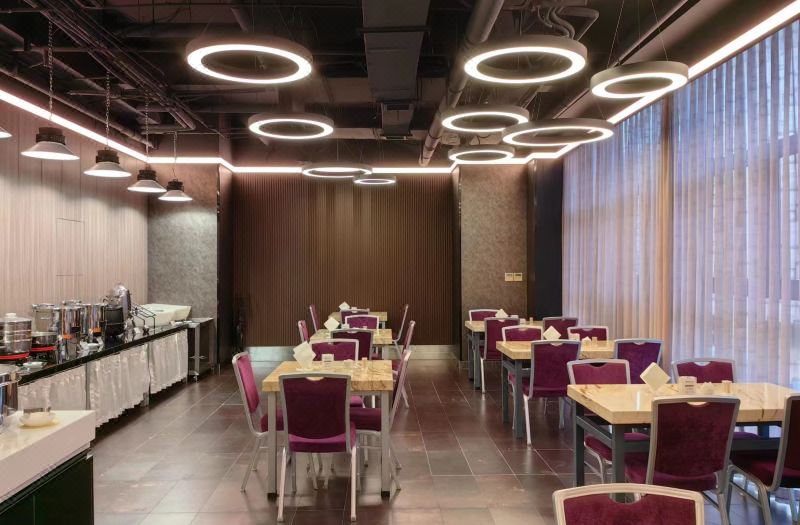 Housing International Hotel photo 4