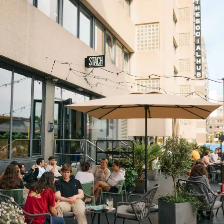 The Social Hub Amsterdam West Отели рядом с достопримечательностью «Де-Баарсьес»