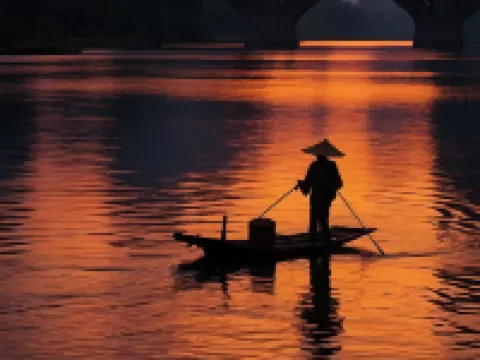 Baiyi Audio-Visual Hotel (Guilin High-Speed Railway North Station) Hotels in Lingchuan