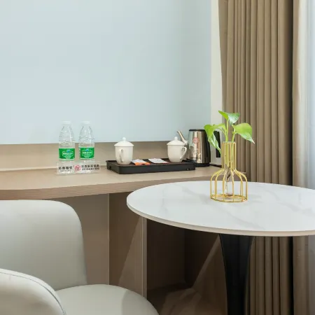 Lanwan Hotel (Luoyuan High-Speed Railway Station) Hotels in Luoyuan