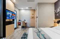 Shankee Hotel (Luohe Liaohe Road Dennis Plaza)