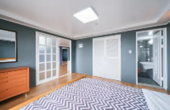 Jeju Tovis Condo (Main Building) Hotels near Aewol Coast Road