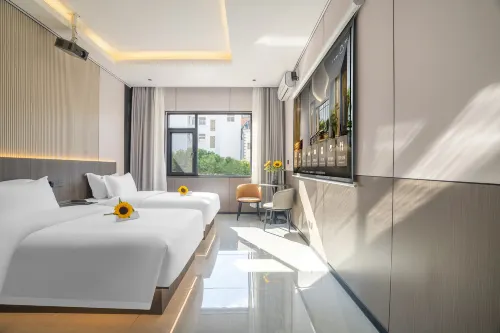 ChuanDian Smart Hotel (Mengzi Nanhu Park Xintiandi Pedestrian Street) - New