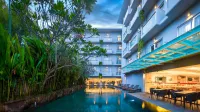 Kuta Galleria Hotel - Cheap