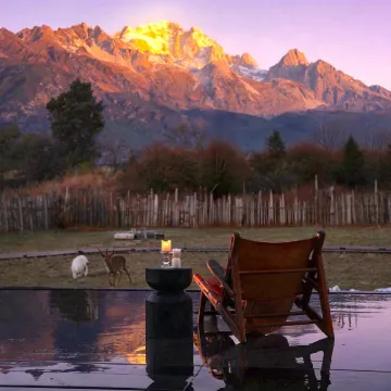 BuwanLiyu · Luming Shanye SongjianPanoramic Snow Mountain 1988 Series  Sunshine on Golden Mountain Hotels near Lijiang Snow Mountain Falcon Valley Scenic Area