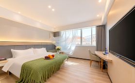 Sakura Four Seasons Hotel