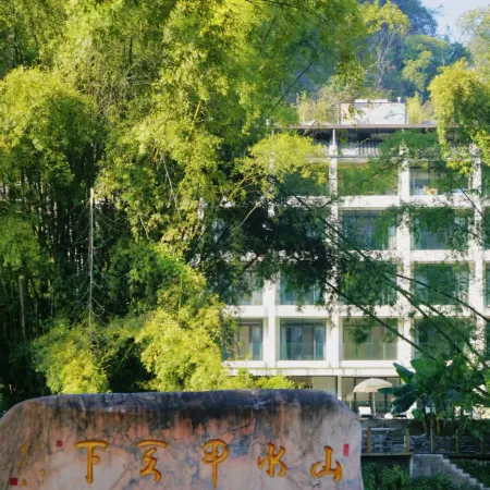 SYYF Riverside Courtyard Hotel(Yangshuo Ten-Mile Gallery Yulong River)