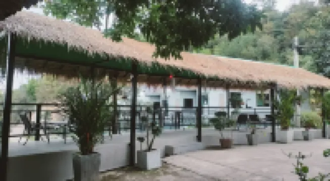 บ้านพักแฮปปี้โฮมรีสอร์ท โรงแรมใกล้วัดพระธาตุดอยเวา แม่สาย