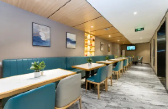 H Hotel (Taiyuan South Railway Station, Shanxi University)