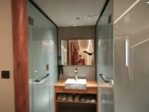 mohe beiji lin yun shan shui jiu dian