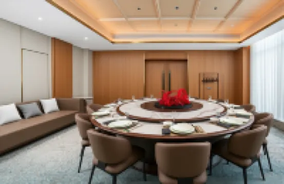 聯航雷迪森廣場酒店