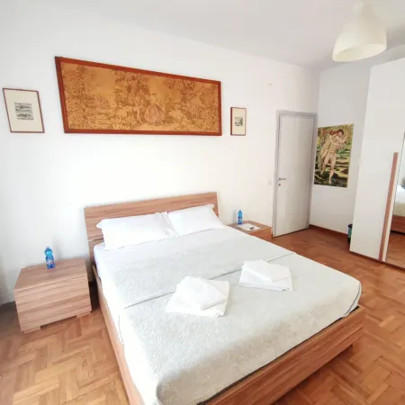TARAK PALACE INN