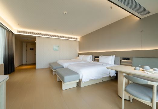 JI Hotel 현대적인 객실 인테리어