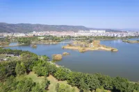 彌勒雲舒逸景飯店（湖泉生態園紅河水鄉店） - 山景