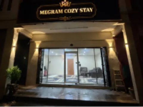 Megram Cozy HomeStay Guest  1 to 18 pax