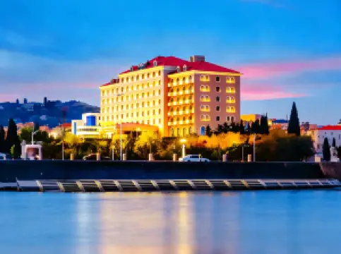 煙台麗景海灣ホテル(第二海水浴場漁人港)