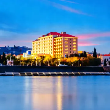 Buena Vista Gulf Hotel Yantai Hotels near Yantai Haichang Whale Shark Ocean Park