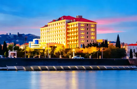 煙台麗景海灣酒店（第二海水浴場漁人碼頭店）