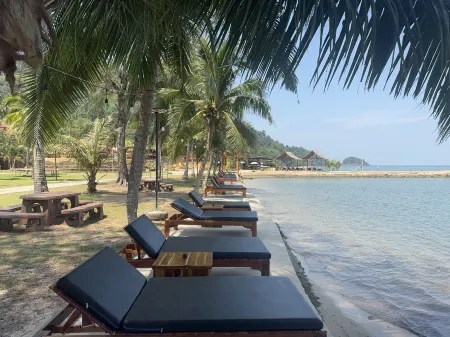 The Aiyapura Koh Chang