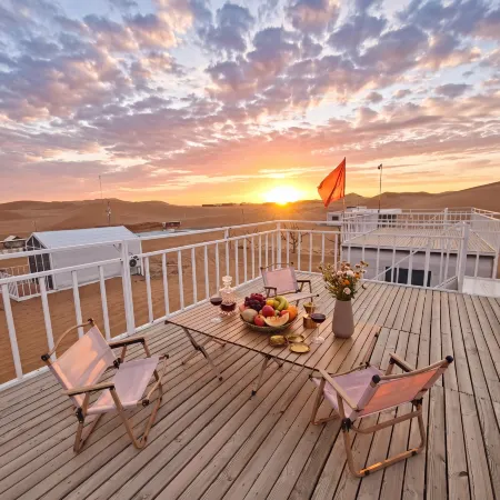 Shajian Post · Desert View Homestay