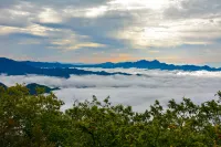 景麗飯店（牛背樑國家森林公園終南山寨店） - 山景