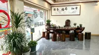 Gengma Mengding Phnom Penh Business Hotel