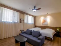 波爾多莊園•聽汐里民宿（大連金石灘黃金海岸店） 小窑湾附近的飯店