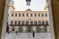 Ibis Hotel Alicante - 3-Star