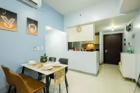 2BR Uptown BGC-33Floor view and near Malls and Restos