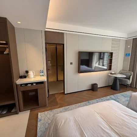 Yunxi · Holiday Homestay