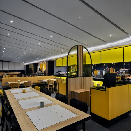 Kampi Hotel Sunter Отели рядом с достопримечательностью «Пляж Ancol»
