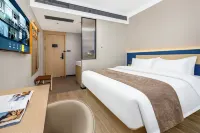 Ezzi Hotel - ที่มีที่จอดรถ