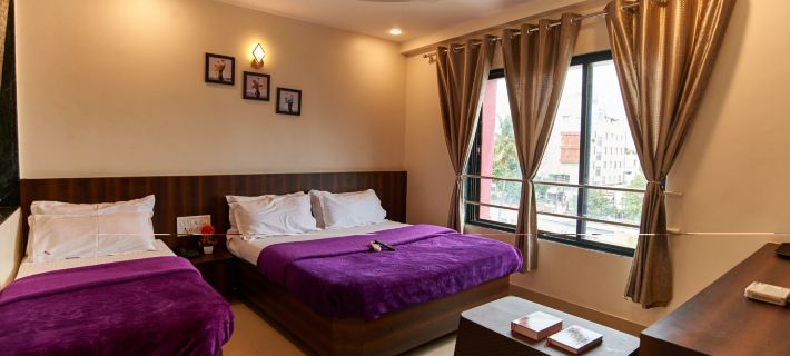 Hotel Disha Palace Ξενοδοχεία στην πόλη Ahmednagar